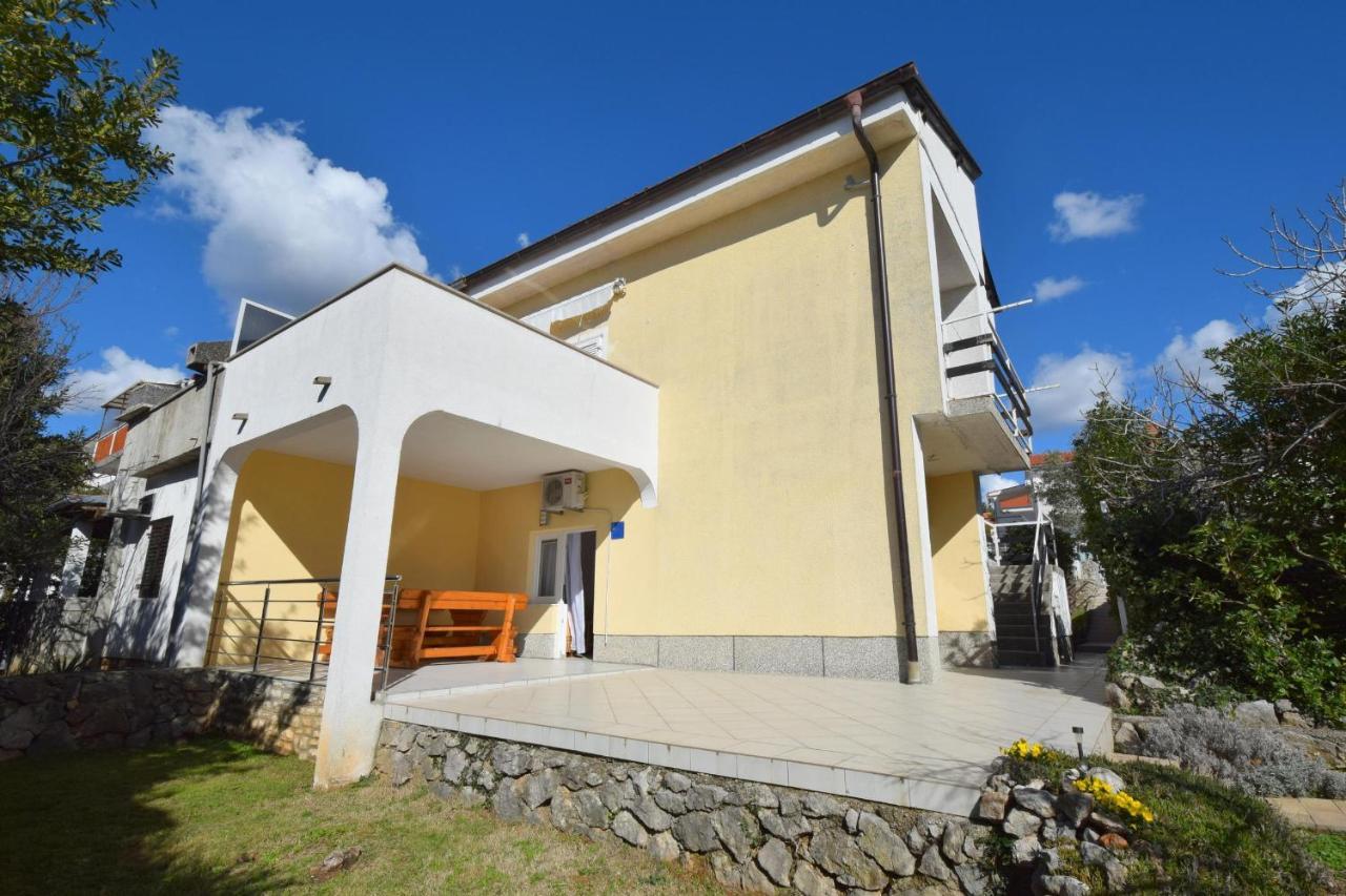 קרק Apartments Buturajac מראה חיצוני תמונה