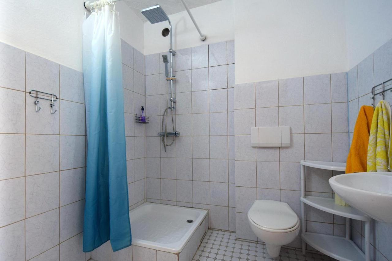 קרק Apartments Buturajac מראה חיצוני תמונה